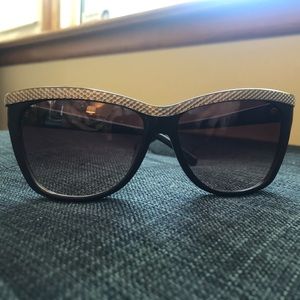 Lacoste Women's Butterfly Sunglasses Brown L697S